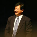 Osnivač Falun Gonga, g. Li Hongzhi, obratio se prisutnima na konferenciji u Washingtonu